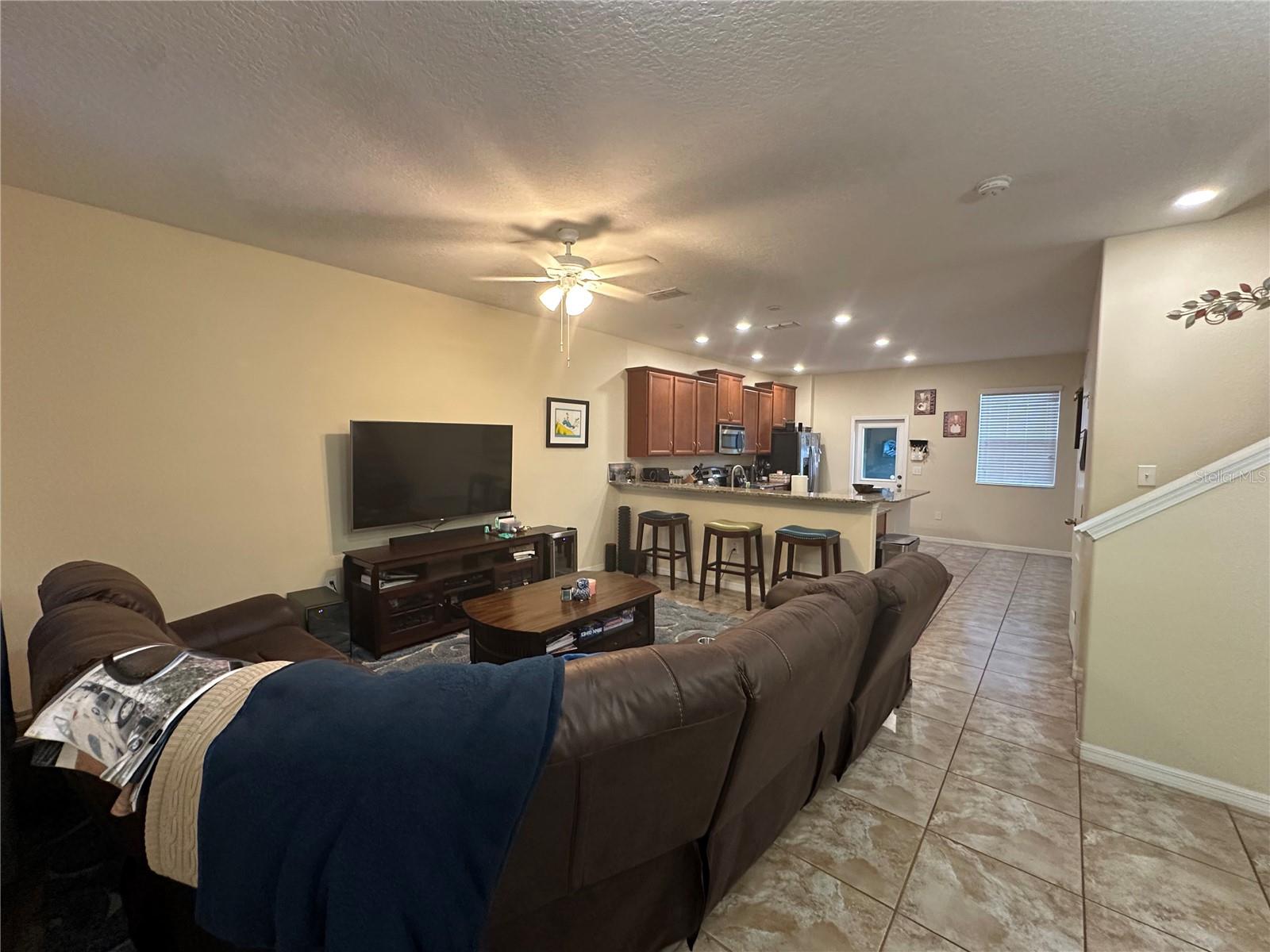 Image 4 of 19 For 14885 Evergreen Oak Loop