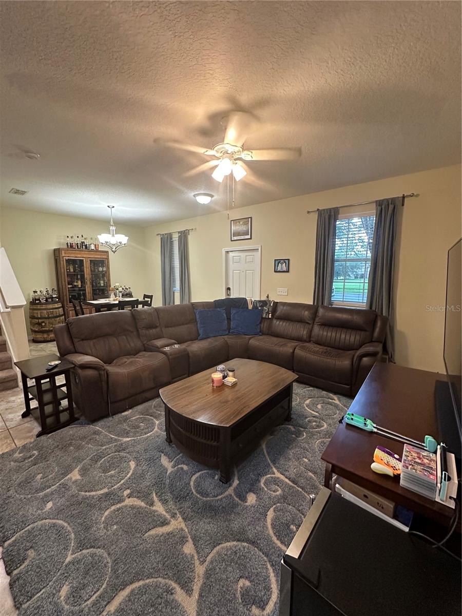 Image 5 of 19 For 14885 Evergreen Oak Loop