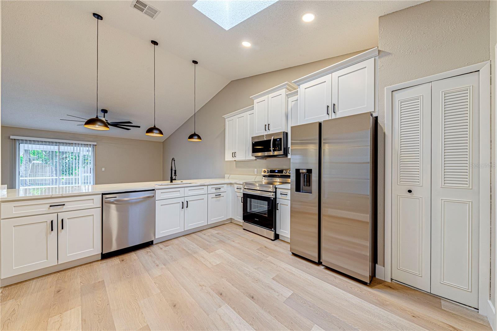 Image 17 of 42 For 2453 Long Meadow Way