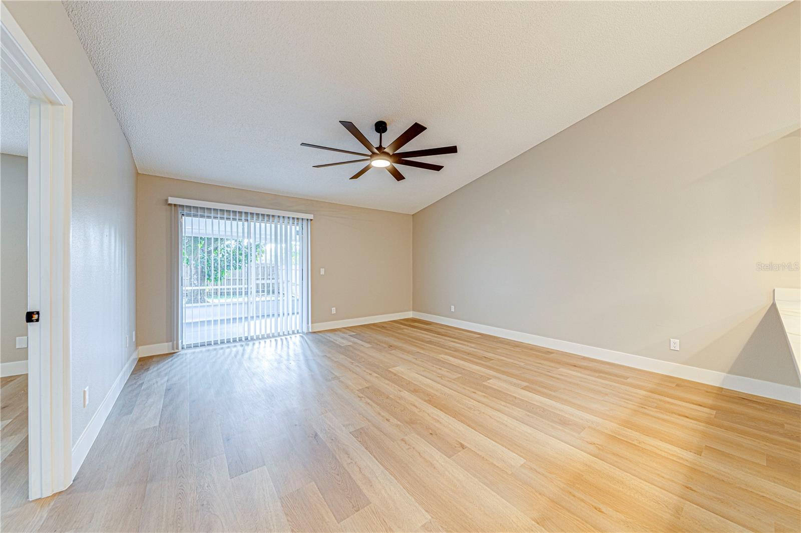 Image 21 of 42 For 2453 Long Meadow Way