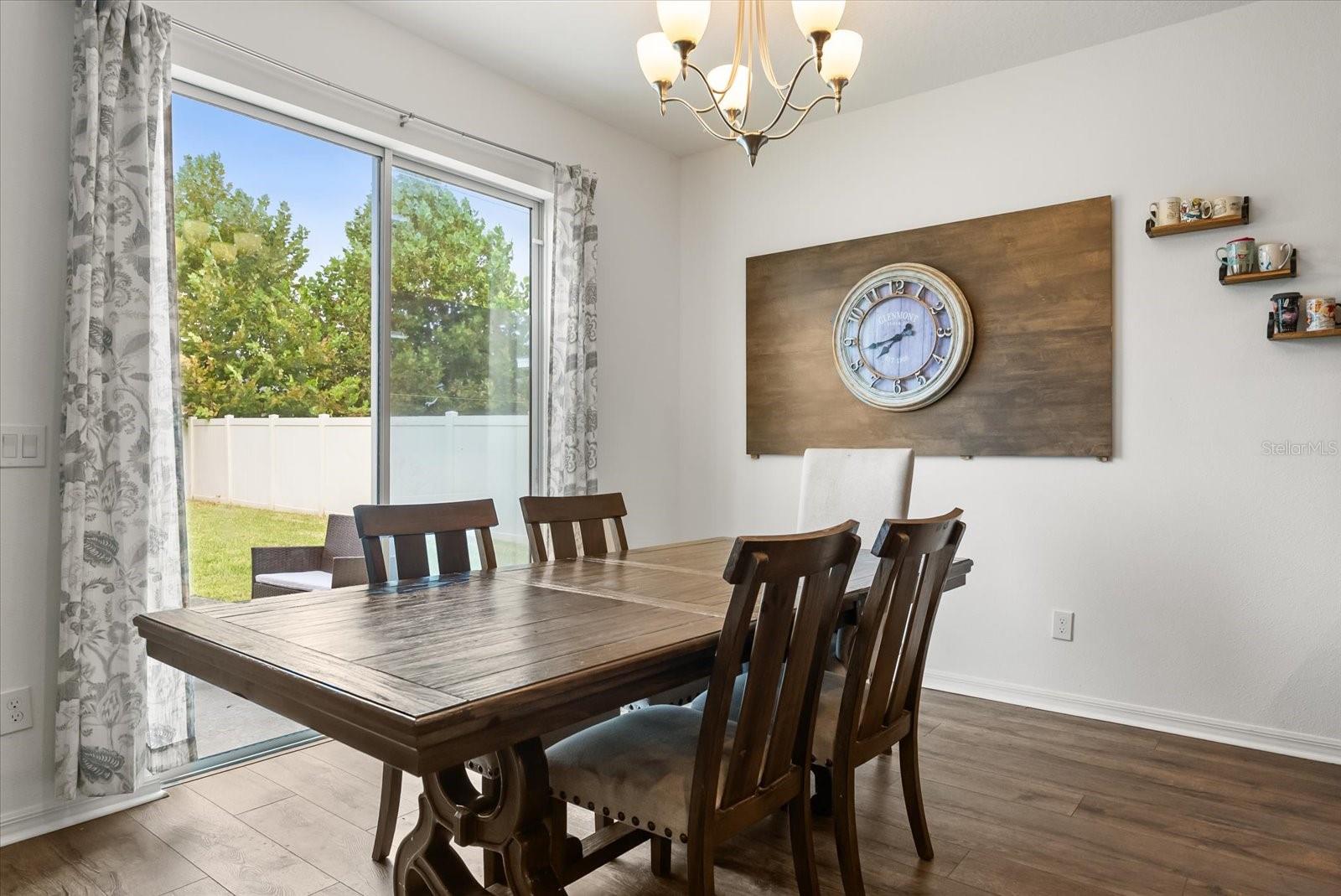 Image 6 of 33 For 2933 Deerberry Lane