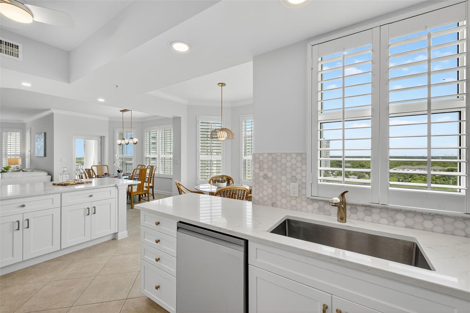 Image 15 of 46 For 325 Dunes Boulevard 1007