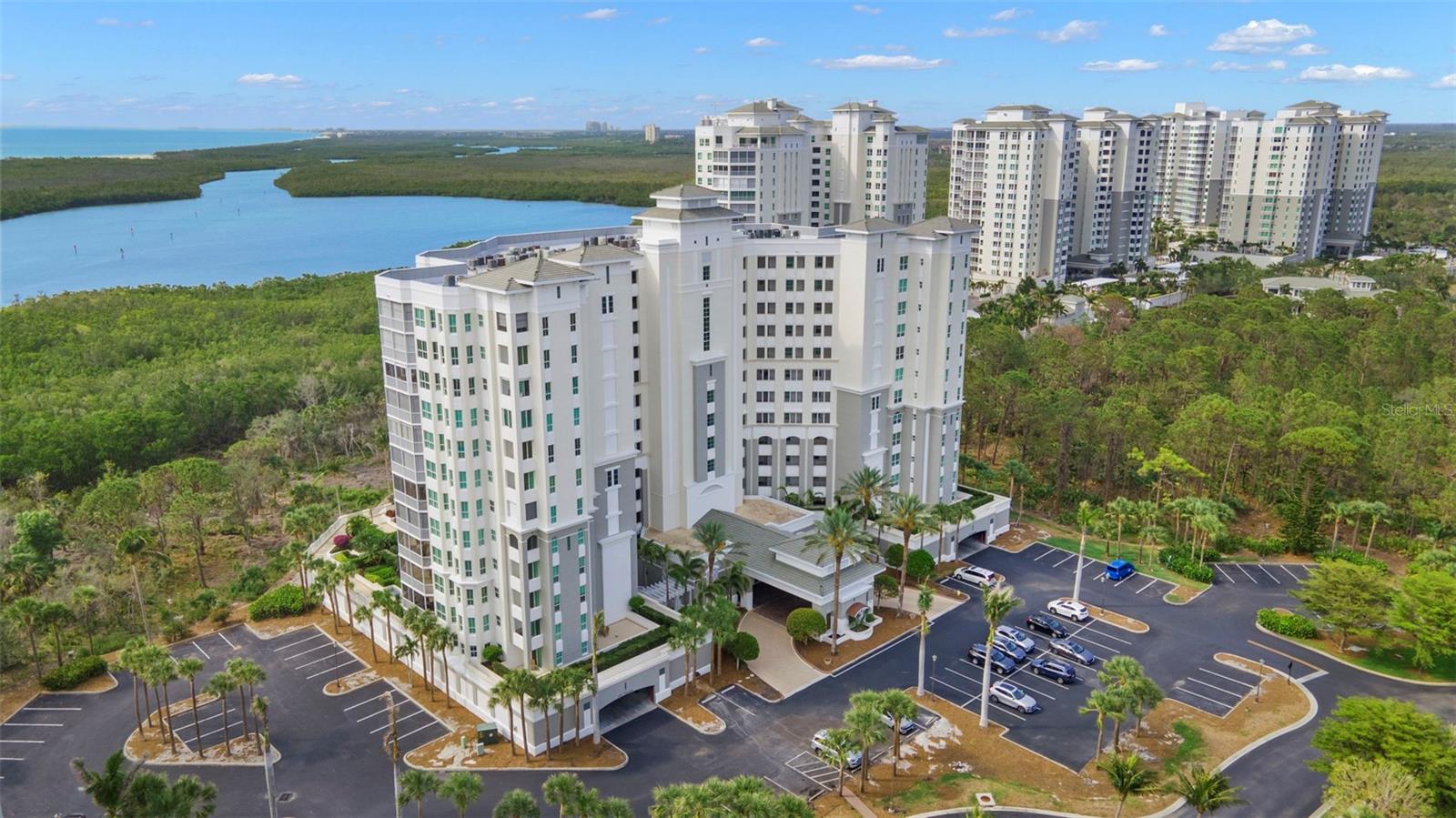 Image 39 of 46 For 325 Dunes Boulevard 1007