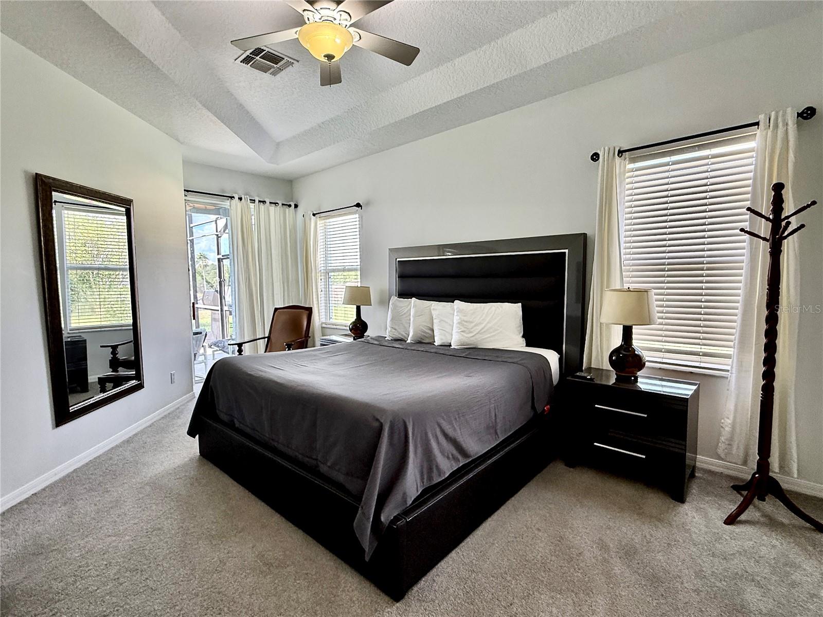 Image 28 of 50 For 943 Corvina Drive