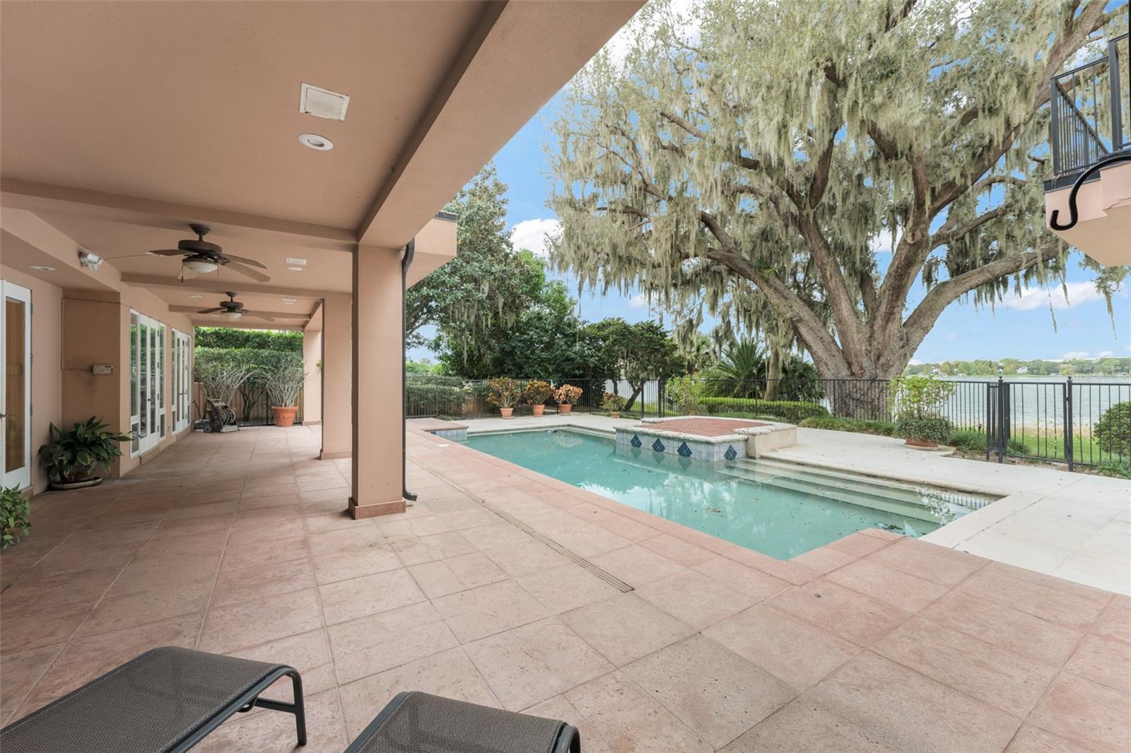 Image 43 of 47 For 5036 Latrobe Drive
