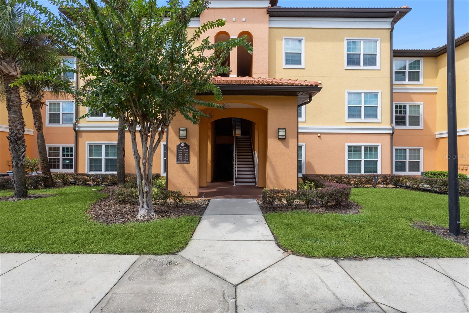 Details for 5467 Vineland Road 6111, ORLANDO, FL 32811