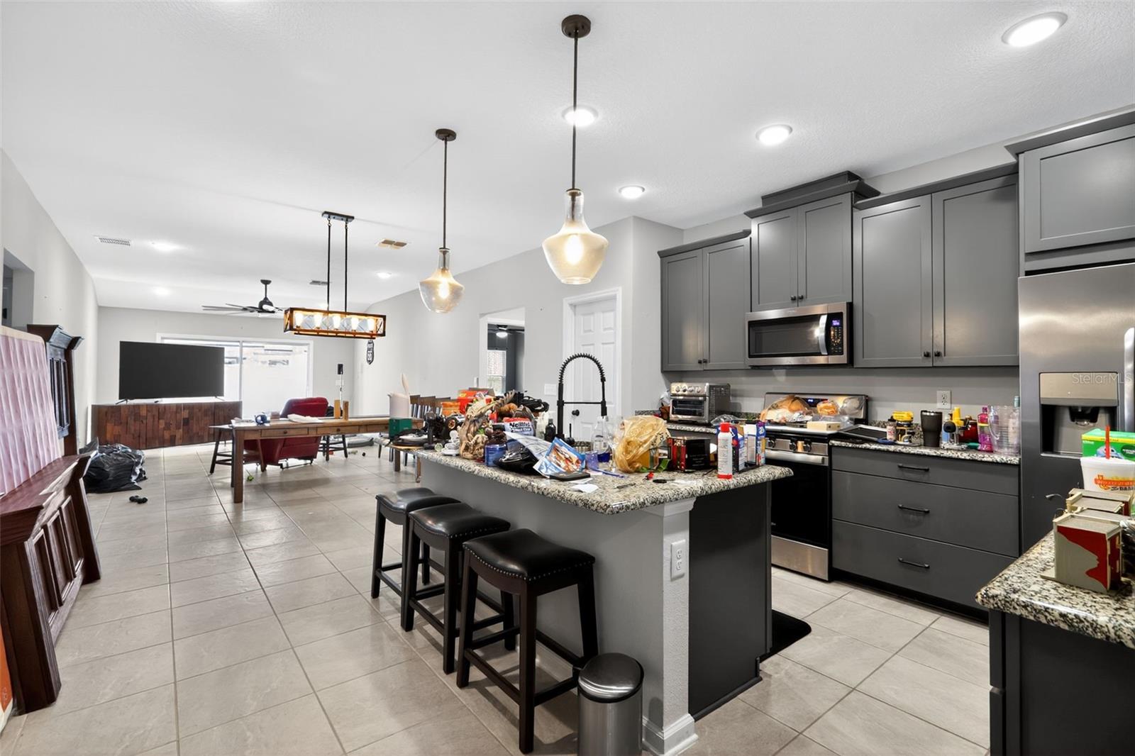 Image 3 of 29 For 13635 Harlowton Avenue
