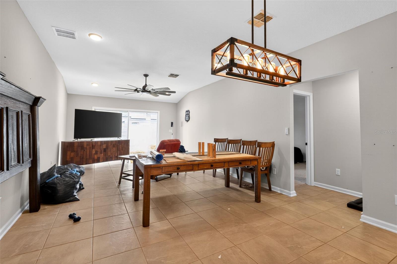 Image 9 of 29 For 13635 Harlowton Avenue