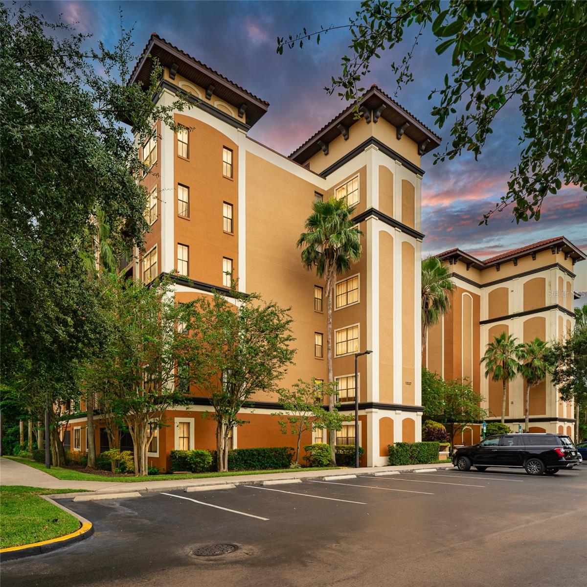 Image 20 of 22 For 12544 Floridays Resort Drive 402