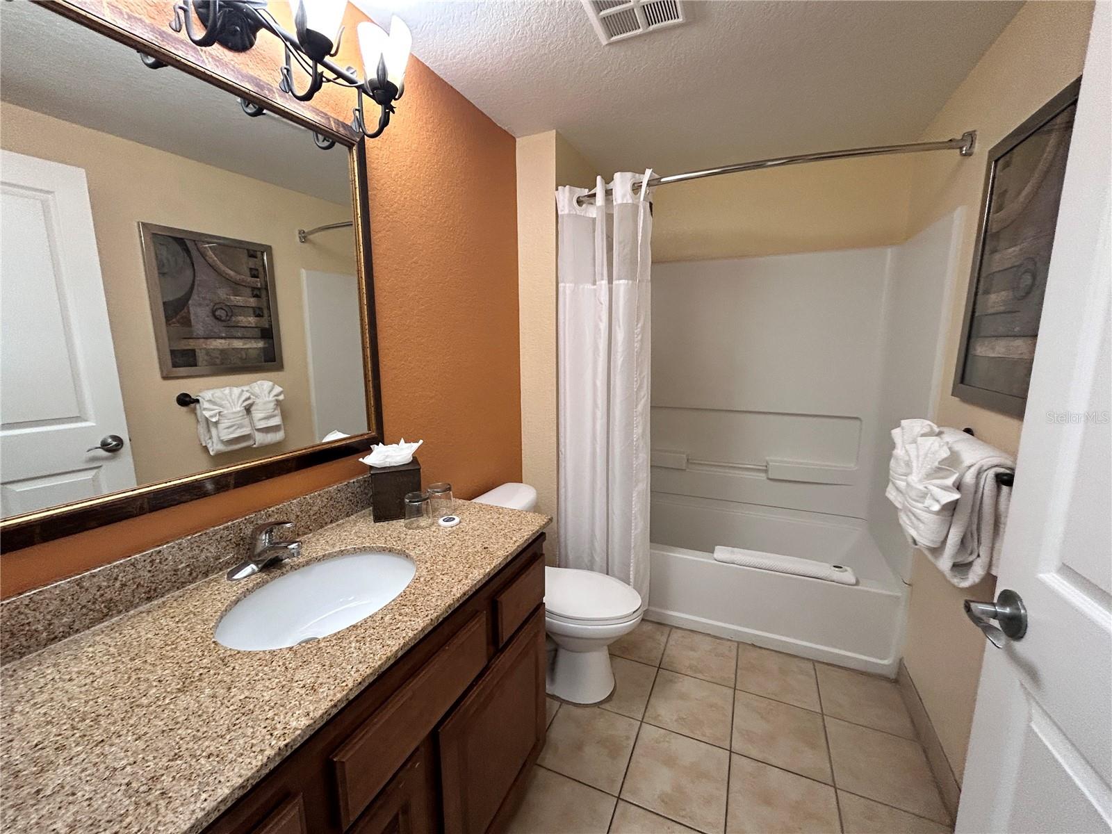 Image 9 of 22 For 12544 Floridays Resort Drive 402