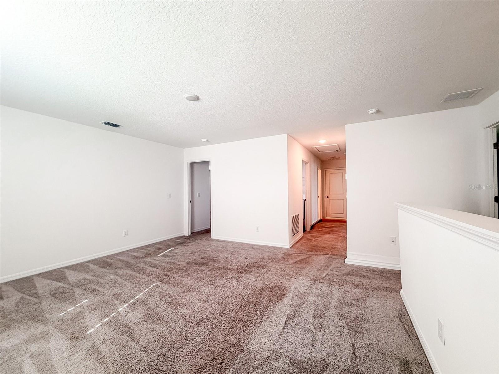 Image 20 of 39 For 2114 Derwent Drive