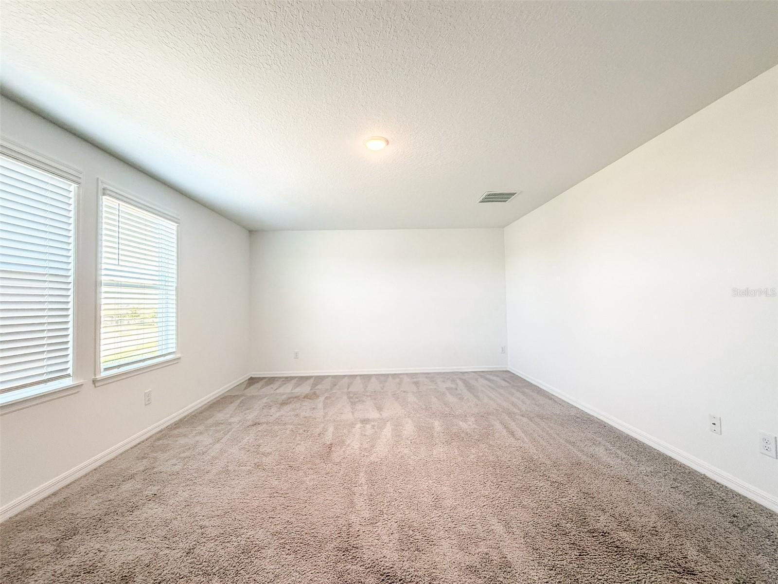 Image 22 of 39 For 2114 Derwent Drive