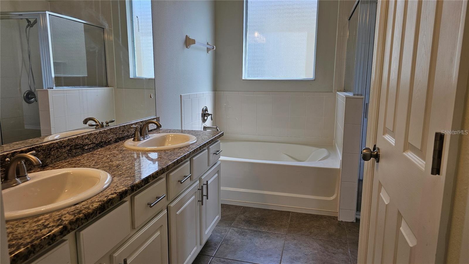 Image 28 of 49 For 2528 Ladoga Drive