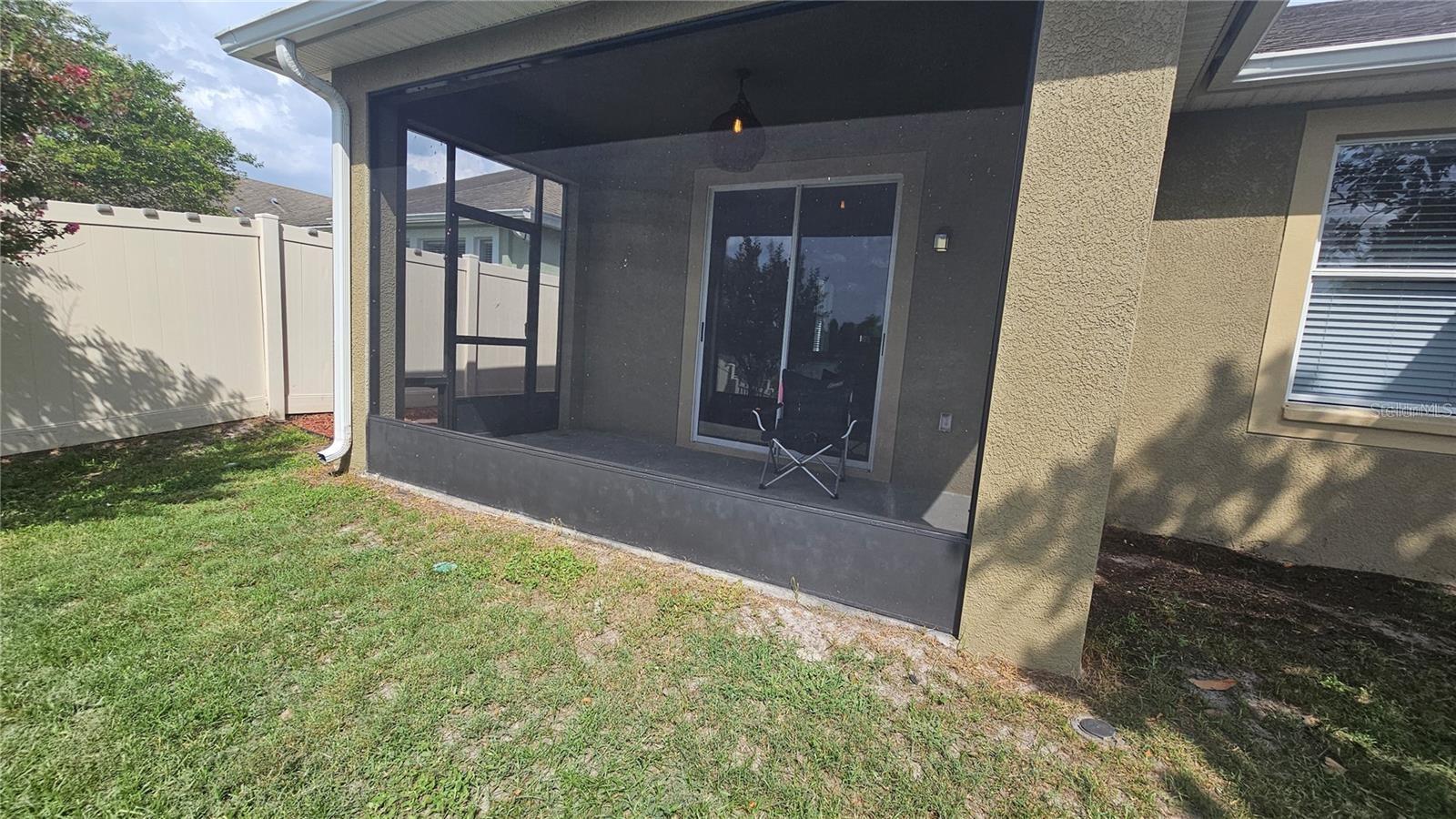 Image 32 of 49 For 2528 Ladoga Drive