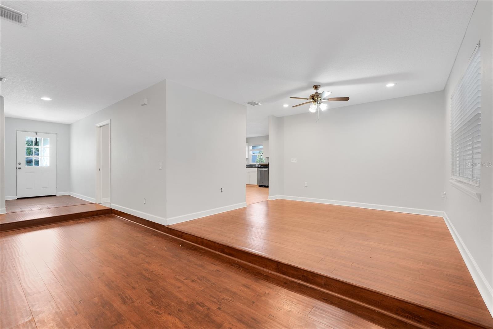 Image 12 of 47 For 600 Chelsea Road