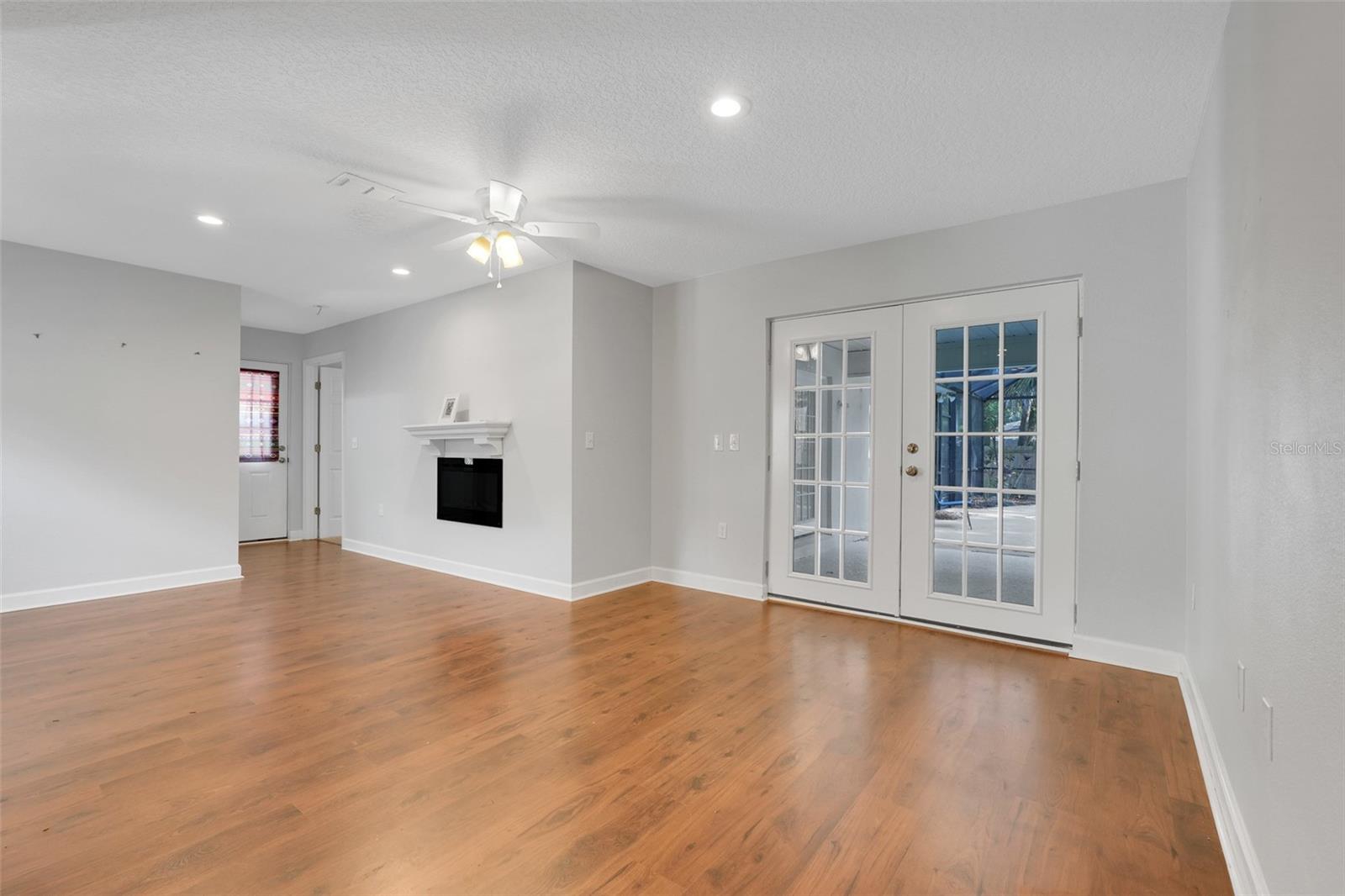 Image 13 of 47 For 600 Chelsea Road