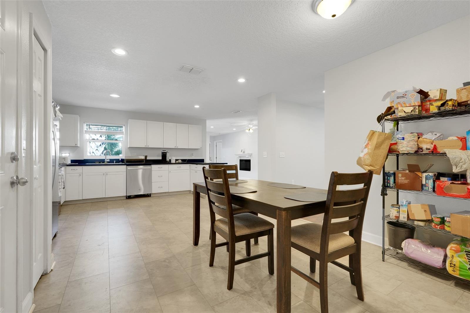 Image 18 of 47 For 600 Chelsea Road