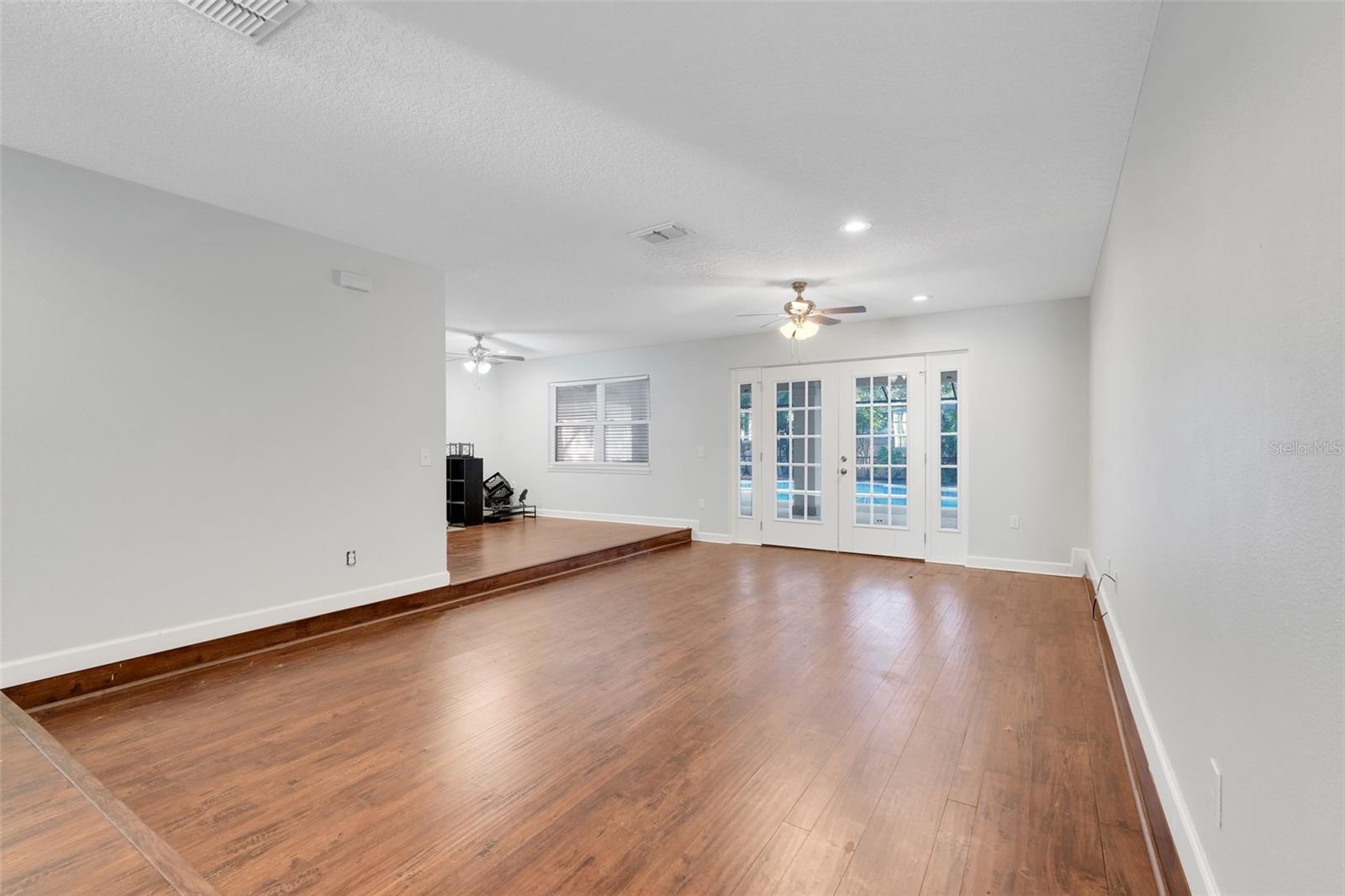 Image 9 of 47 For 600 Chelsea Road