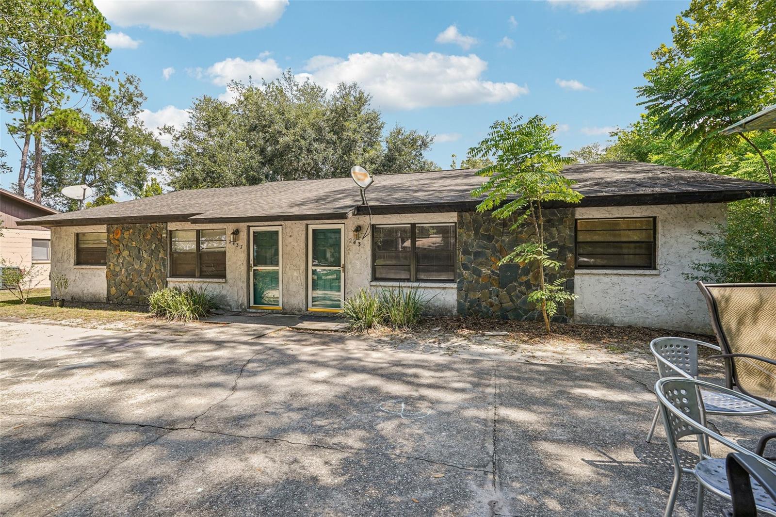 Image 3 of 14 For 2435 4th Terrace