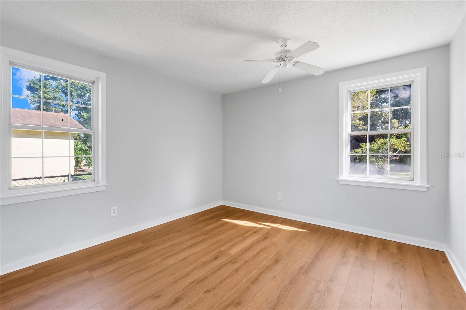 Image 20 of 29 For 4801 Andrus Avenue