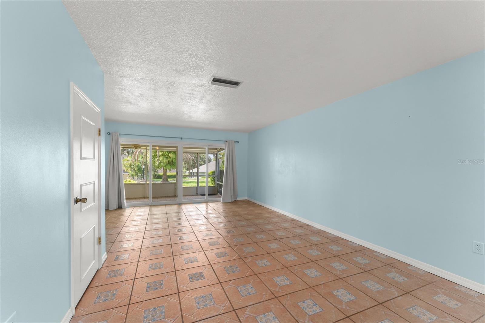 Image 10 of 33 For 1220 Villa Lane 135