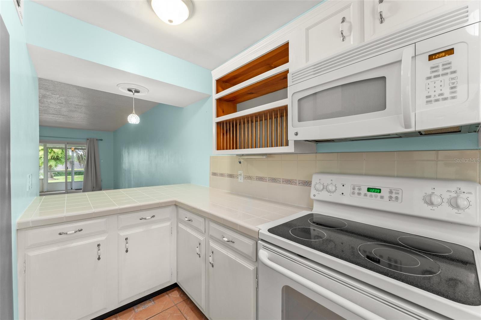 Image 7 of 33 For 1220 Villa Lane 135