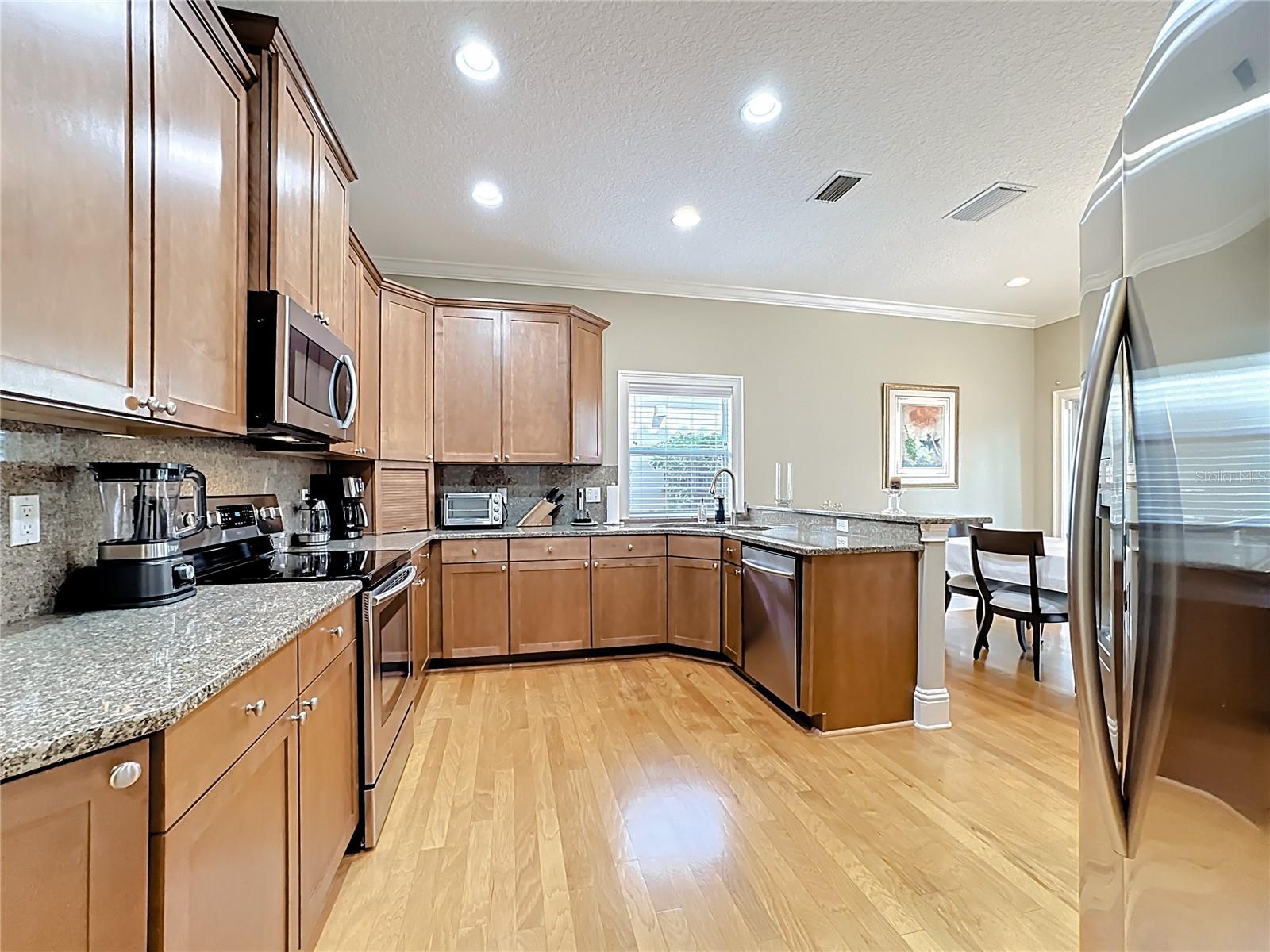 Image 15 of 60 For 6919 Brescia Way