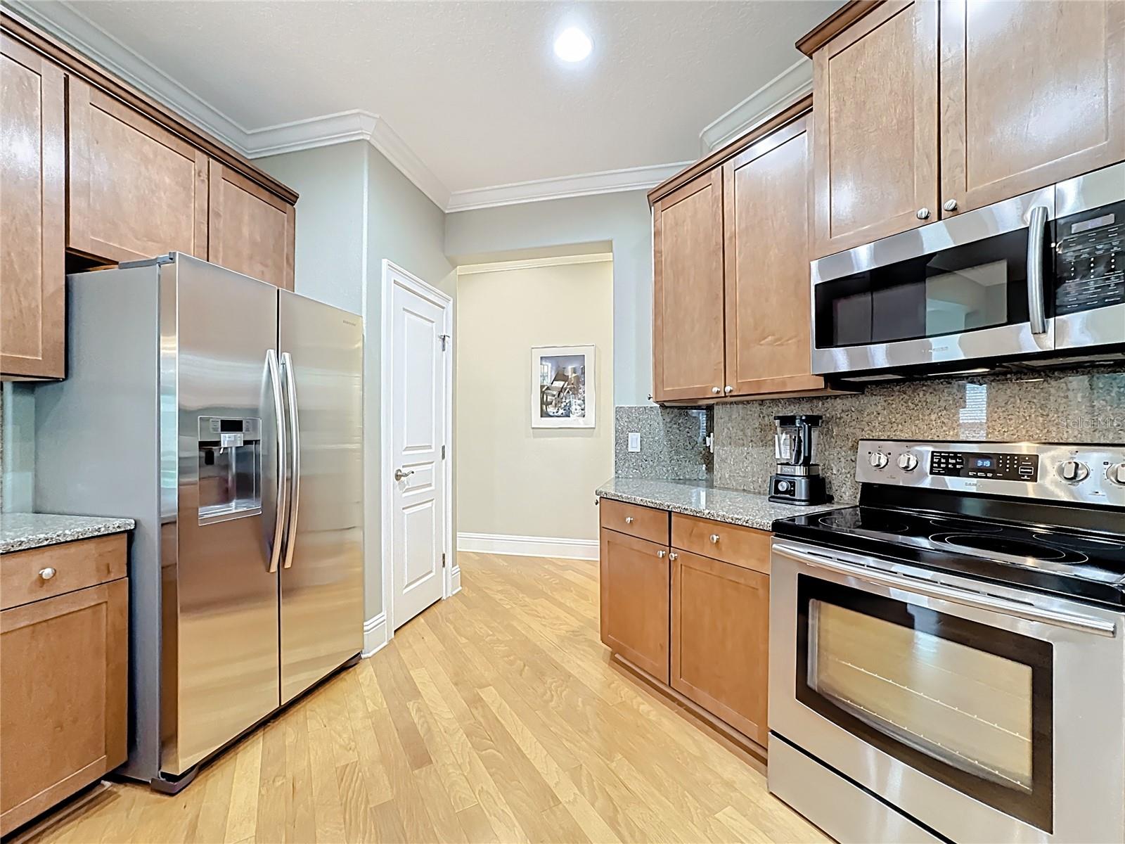 Image 16 of 60 For 6919 Brescia Way