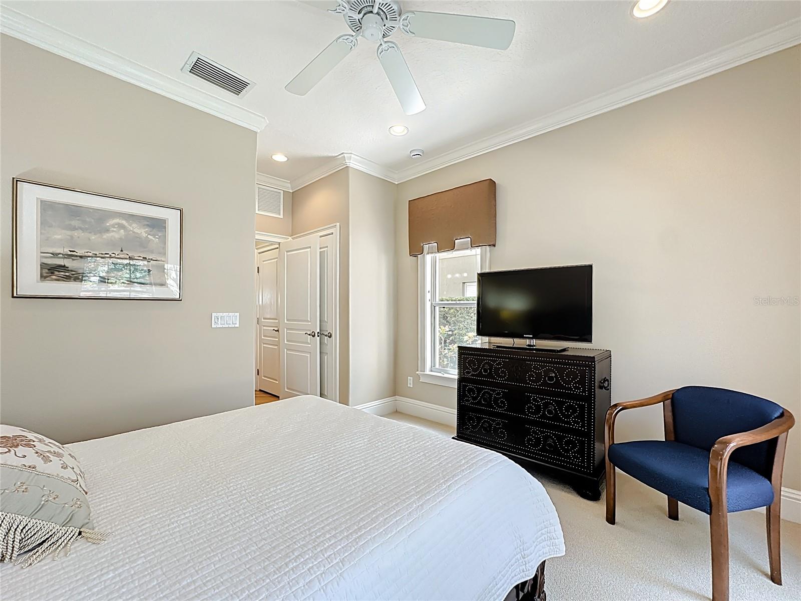 Image 23 of 60 For 6919 Brescia Way