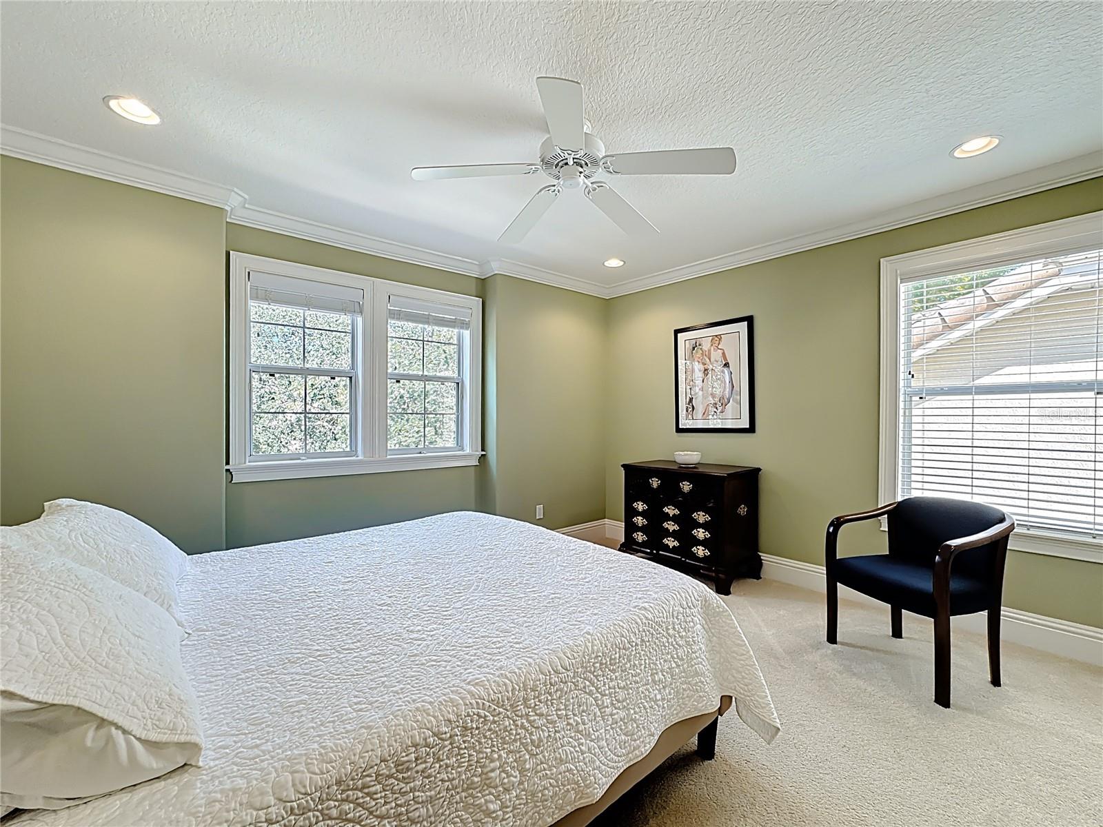 Image 33 of 60 For 6919 Brescia Way
