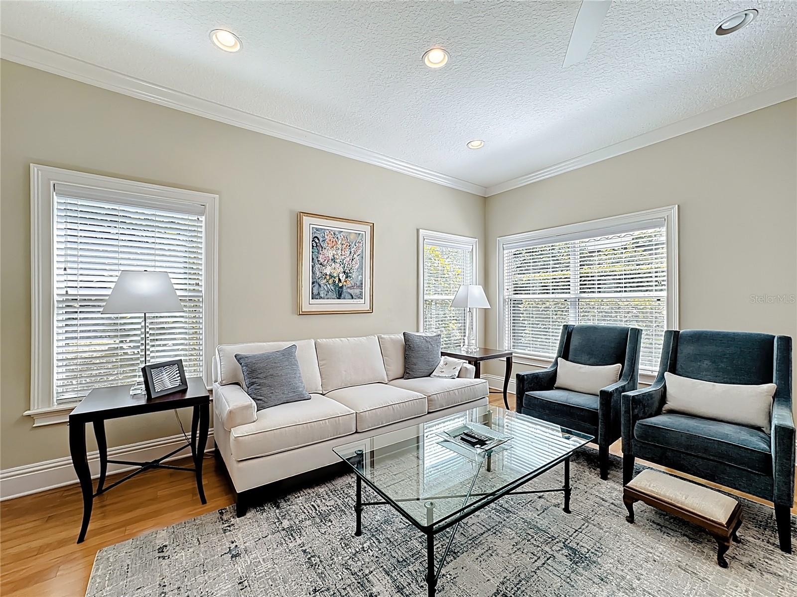 Image 8 of 60 For 6919 Brescia Way