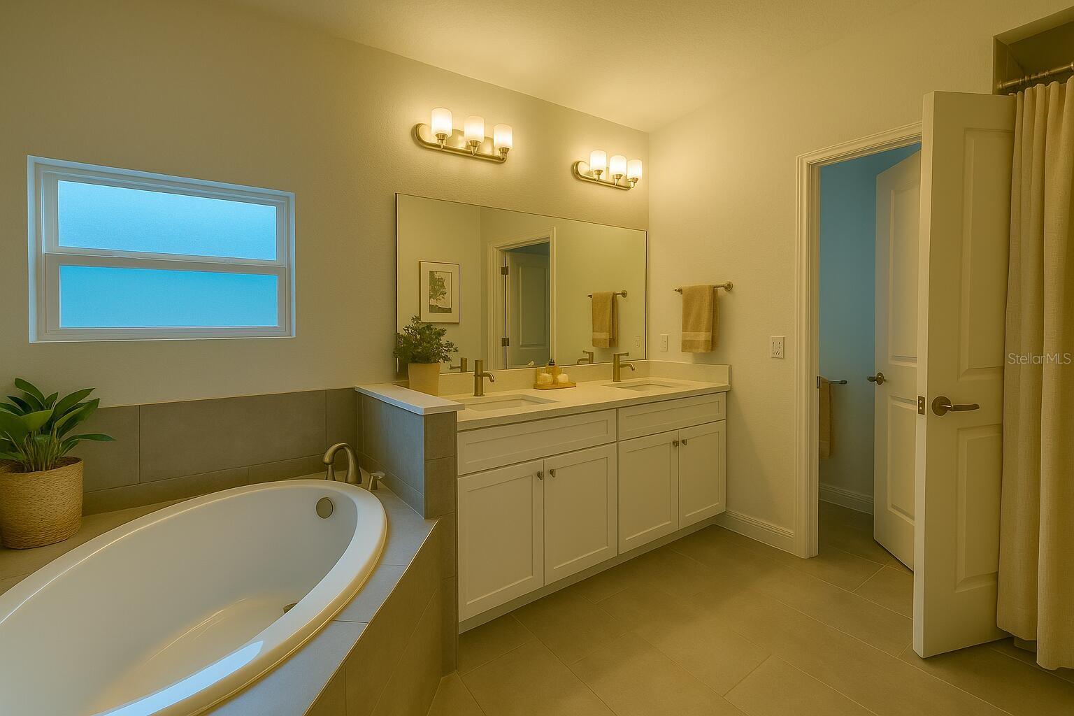 Image 11 of 34 For 2033 10th Avenue