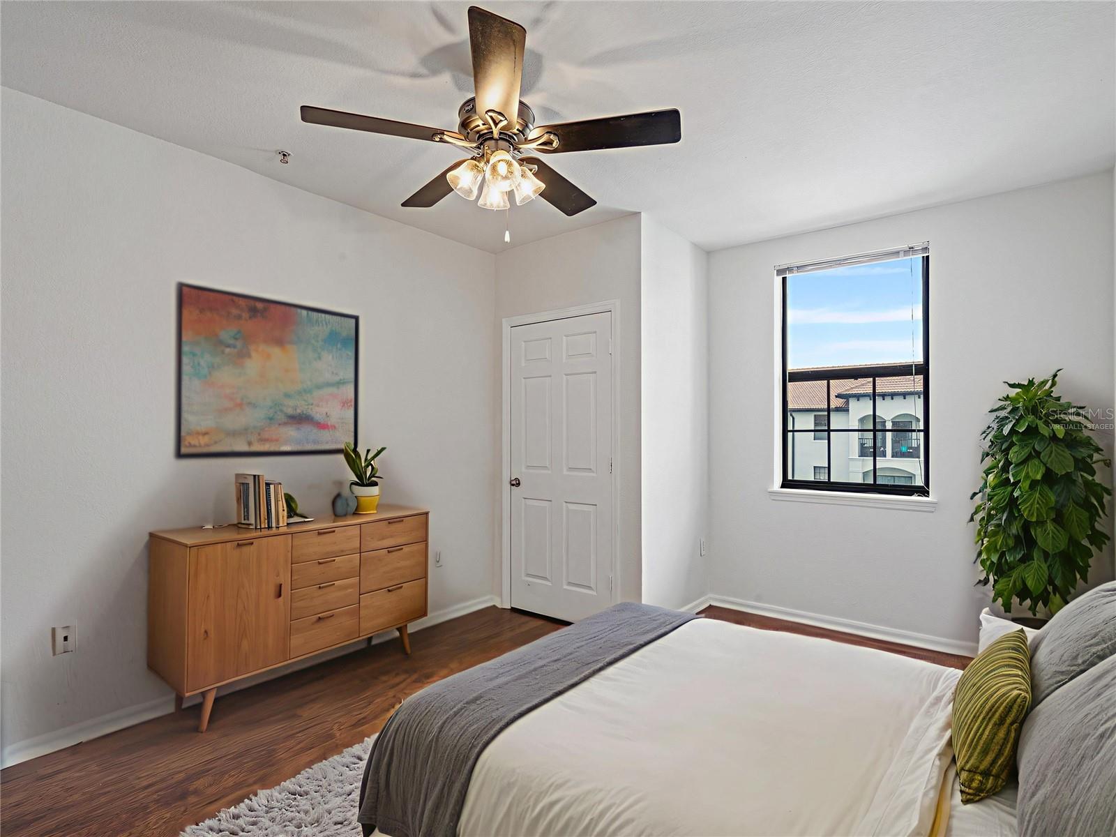 Image 14 of 40 For 5550 Michigan Street 3314