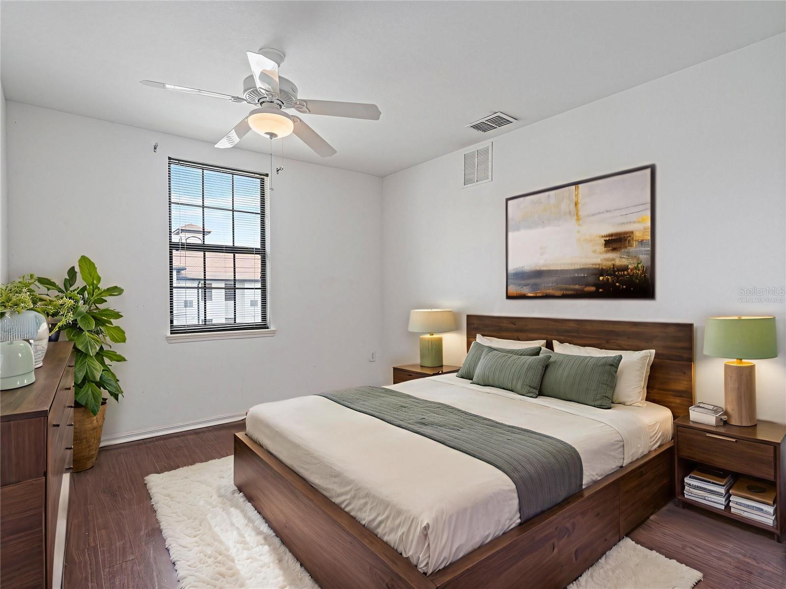 Image 17 of 40 For 5550 Michigan Street 3314