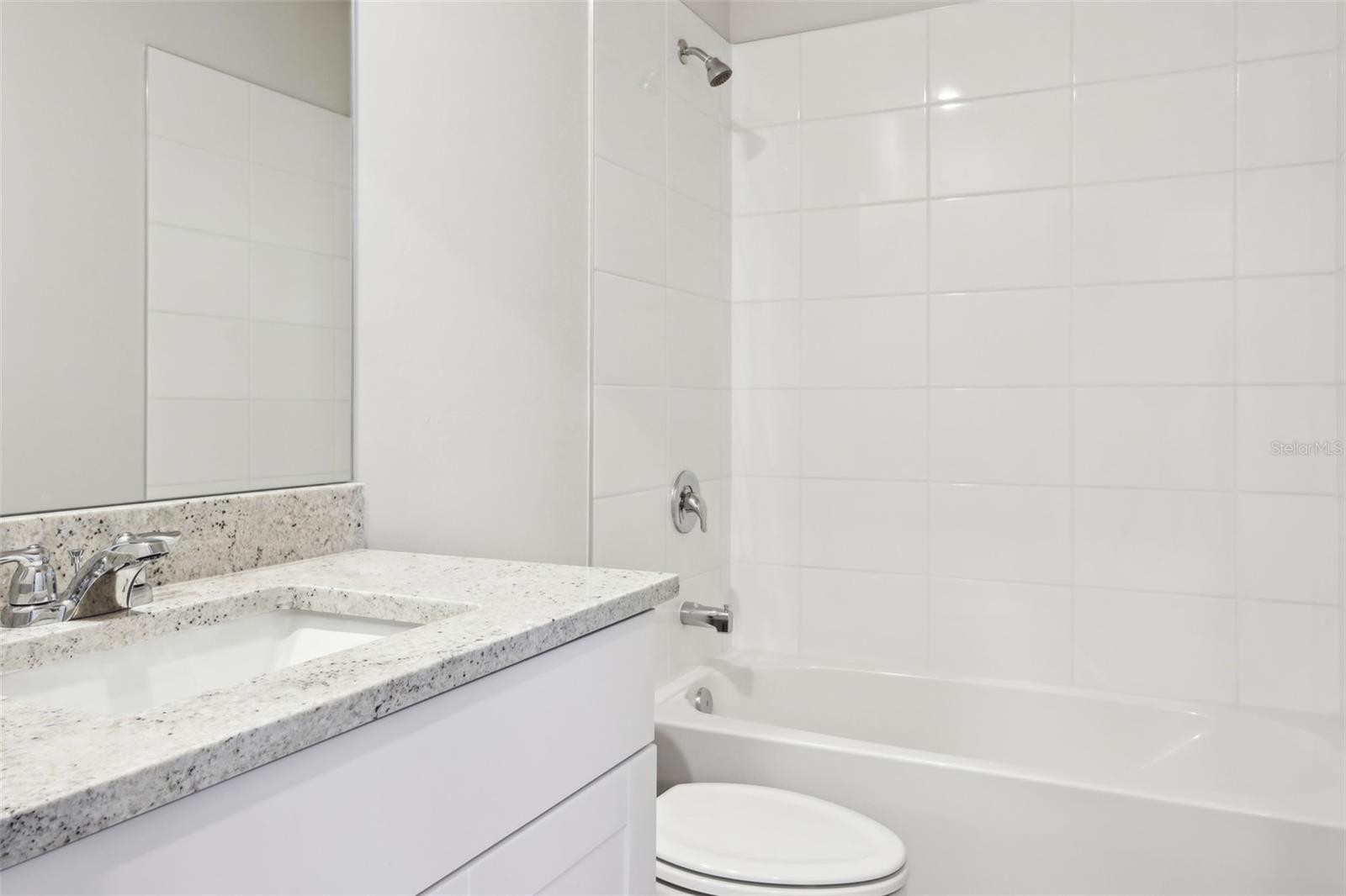 Image 15 of 29 For 44457 Diamond Trail