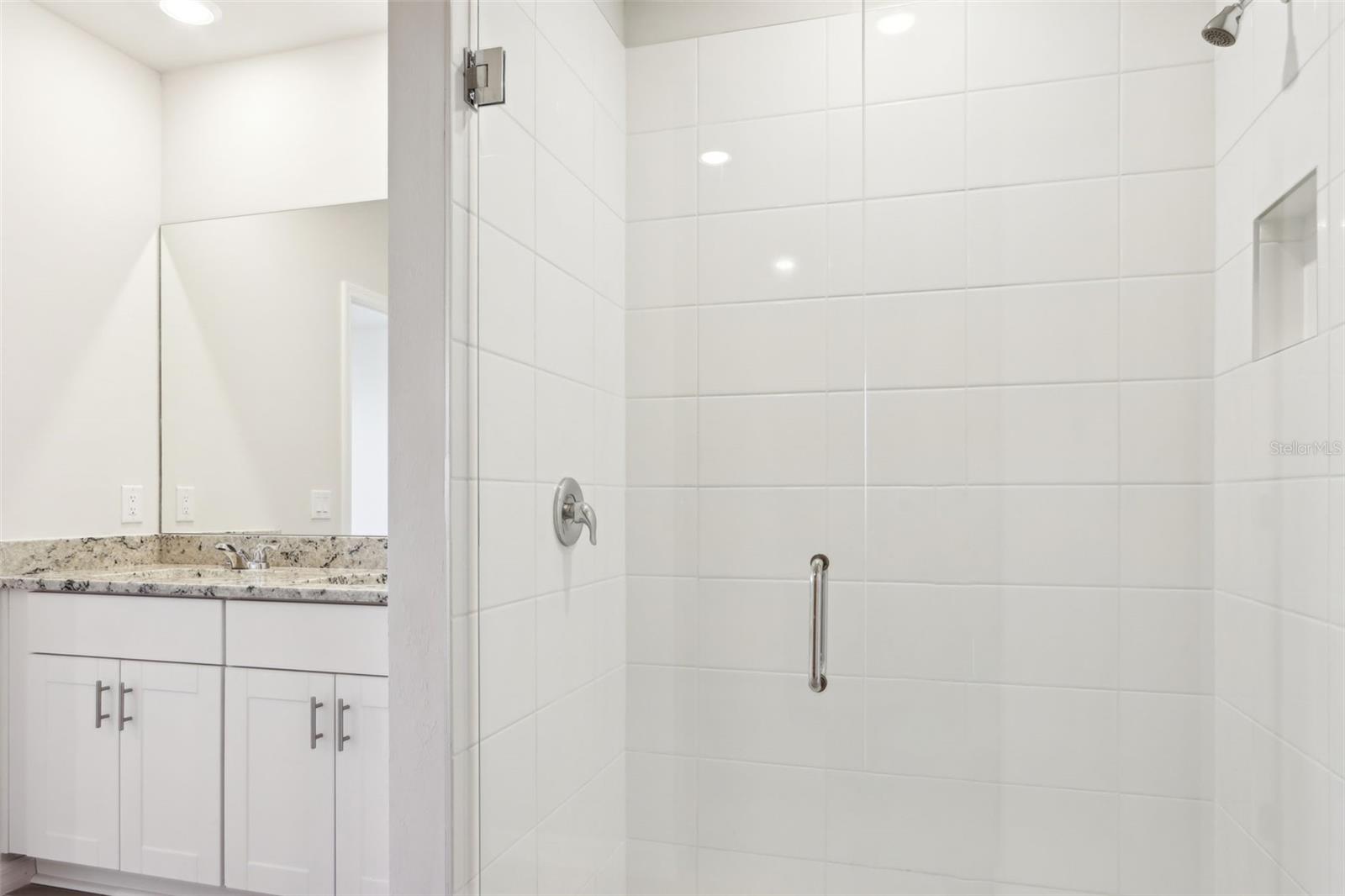 Image 9 of 29 For 44457 Diamond Trail