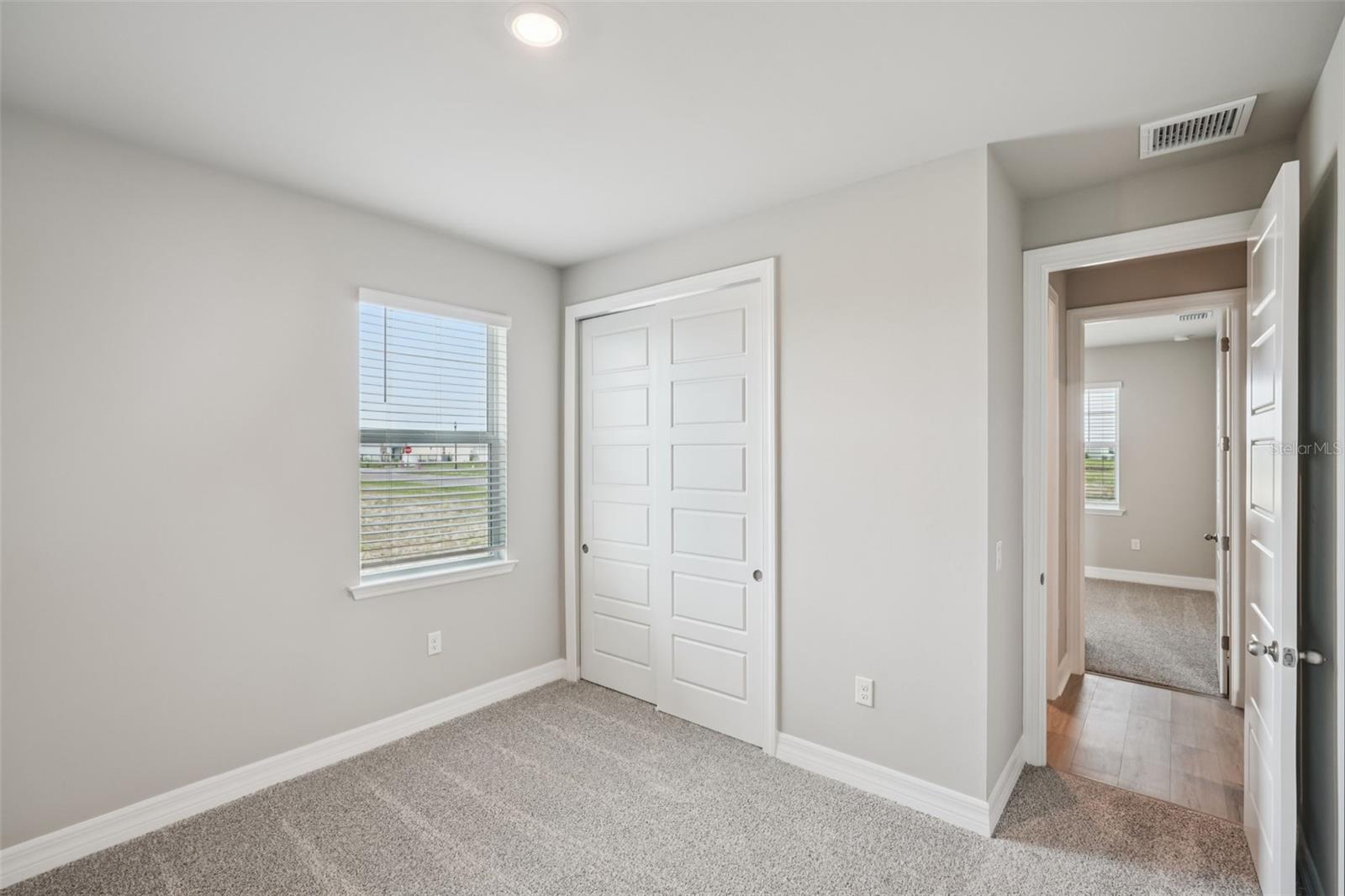 Image 21 of 44 For 16439 Seven Lakes Avenue