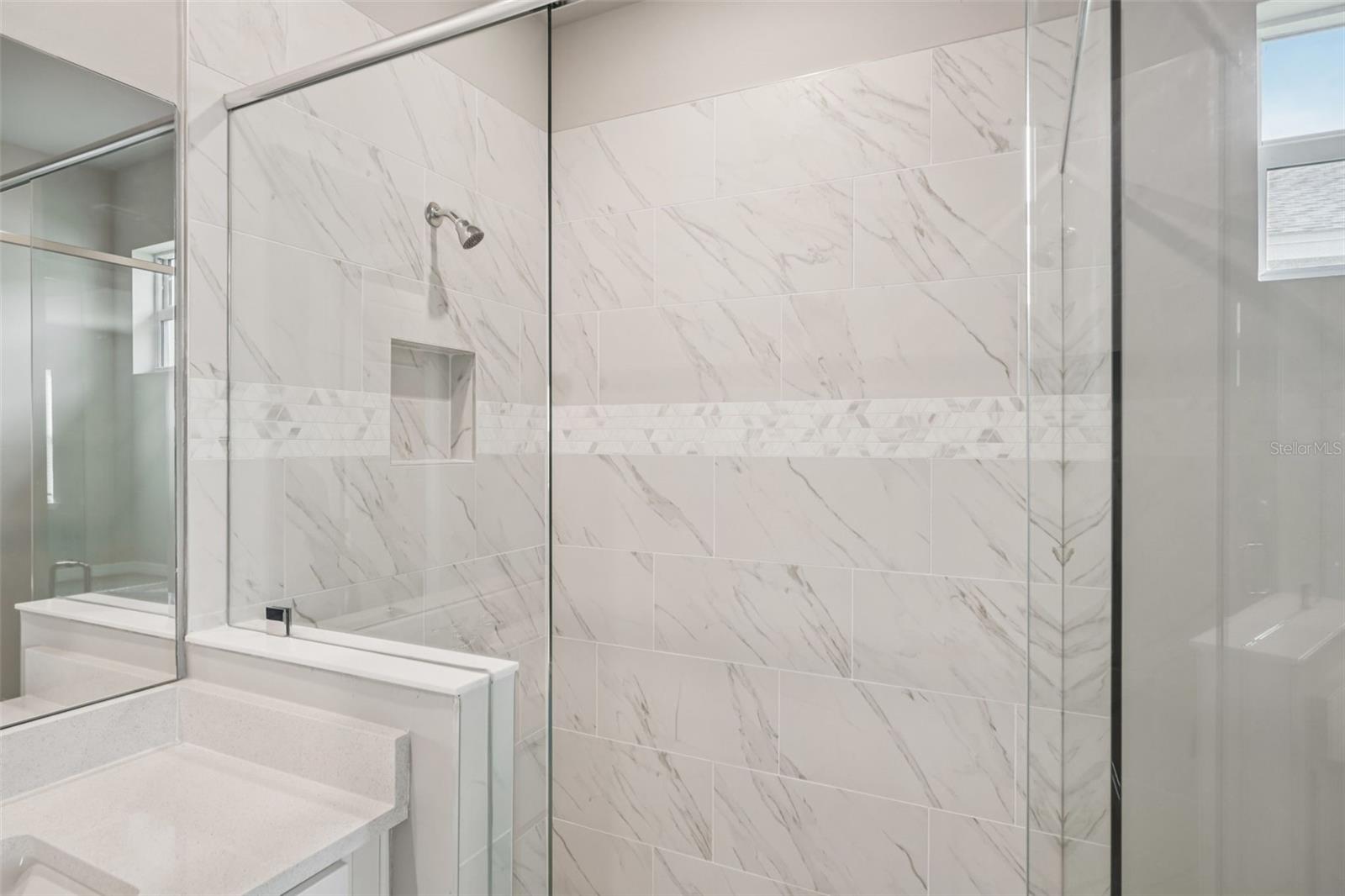 Image 28 of 44 For 16439 Seven Lakes Avenue