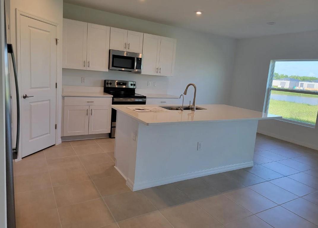Image 15 of 25 For 216 Aquamarine Lane