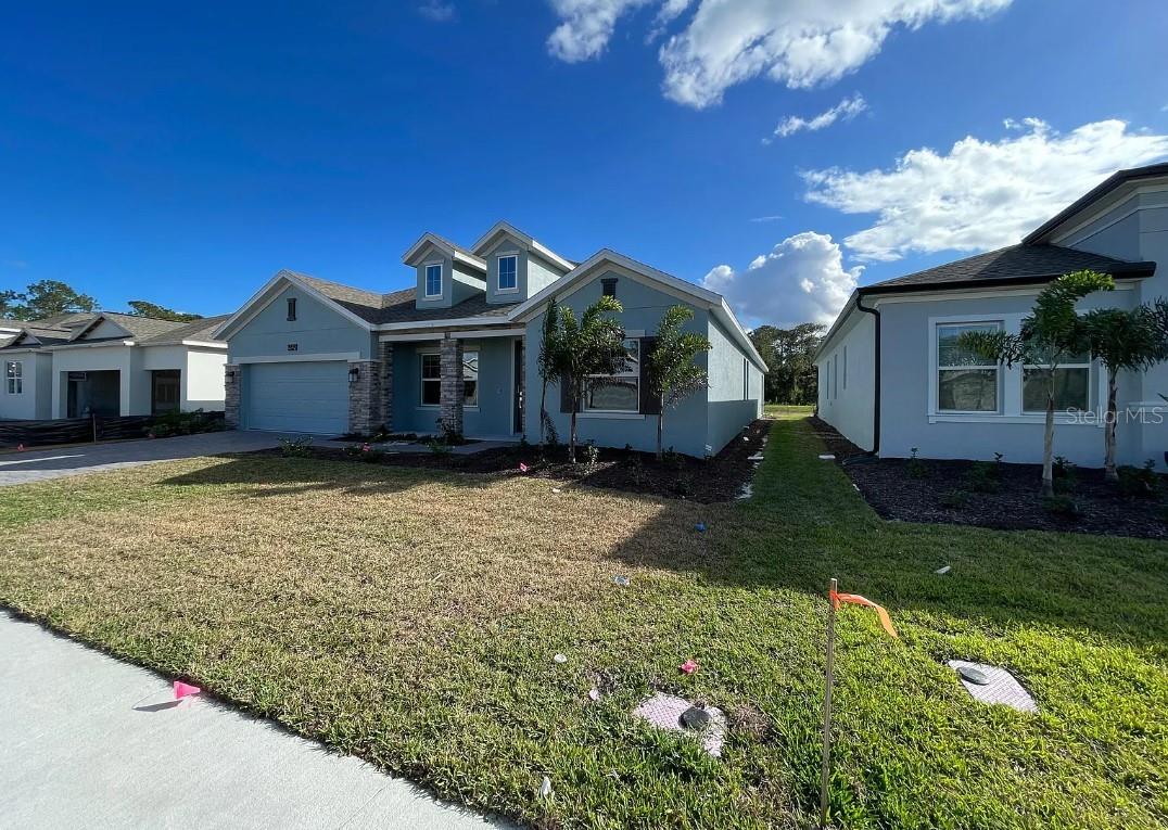 Image 3 of 39 For 6342 Lakepine Street