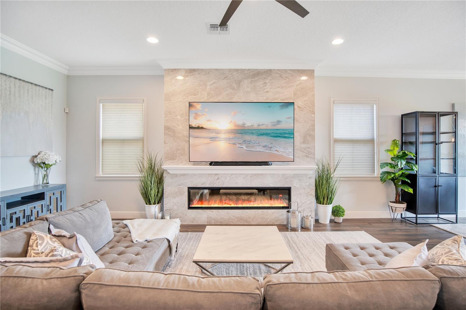 Image 10 of 63 For 13249 Woodford Street