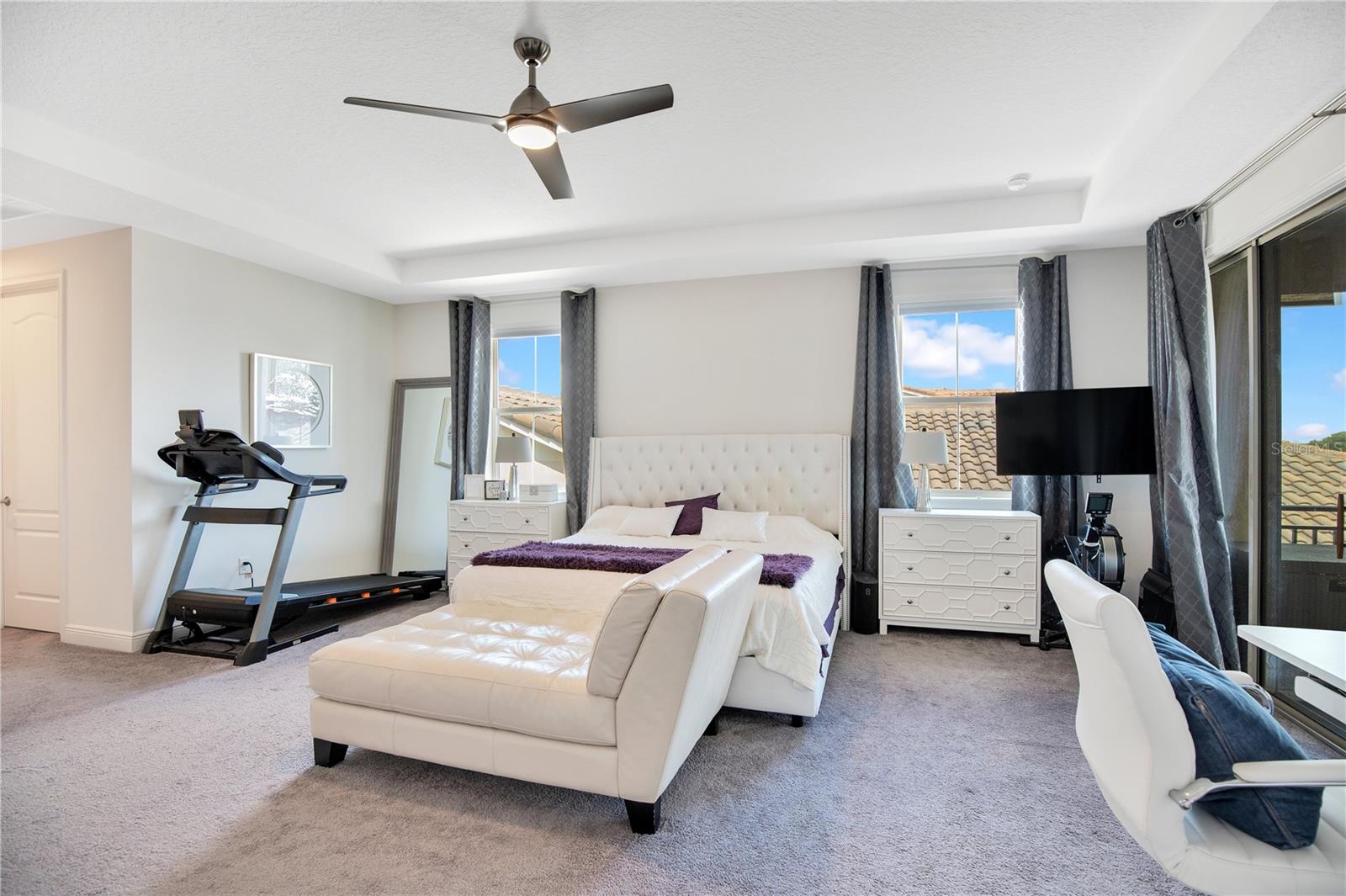 Image 17 of 63 For 13249 Woodford Street