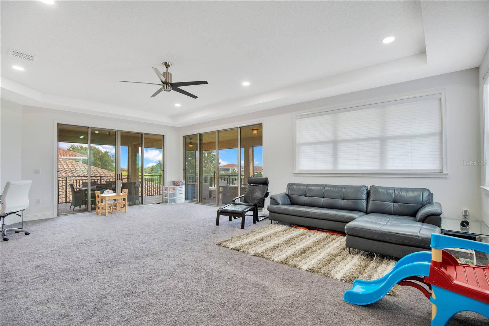 Image 29 of 63 For 13249 Woodford Street