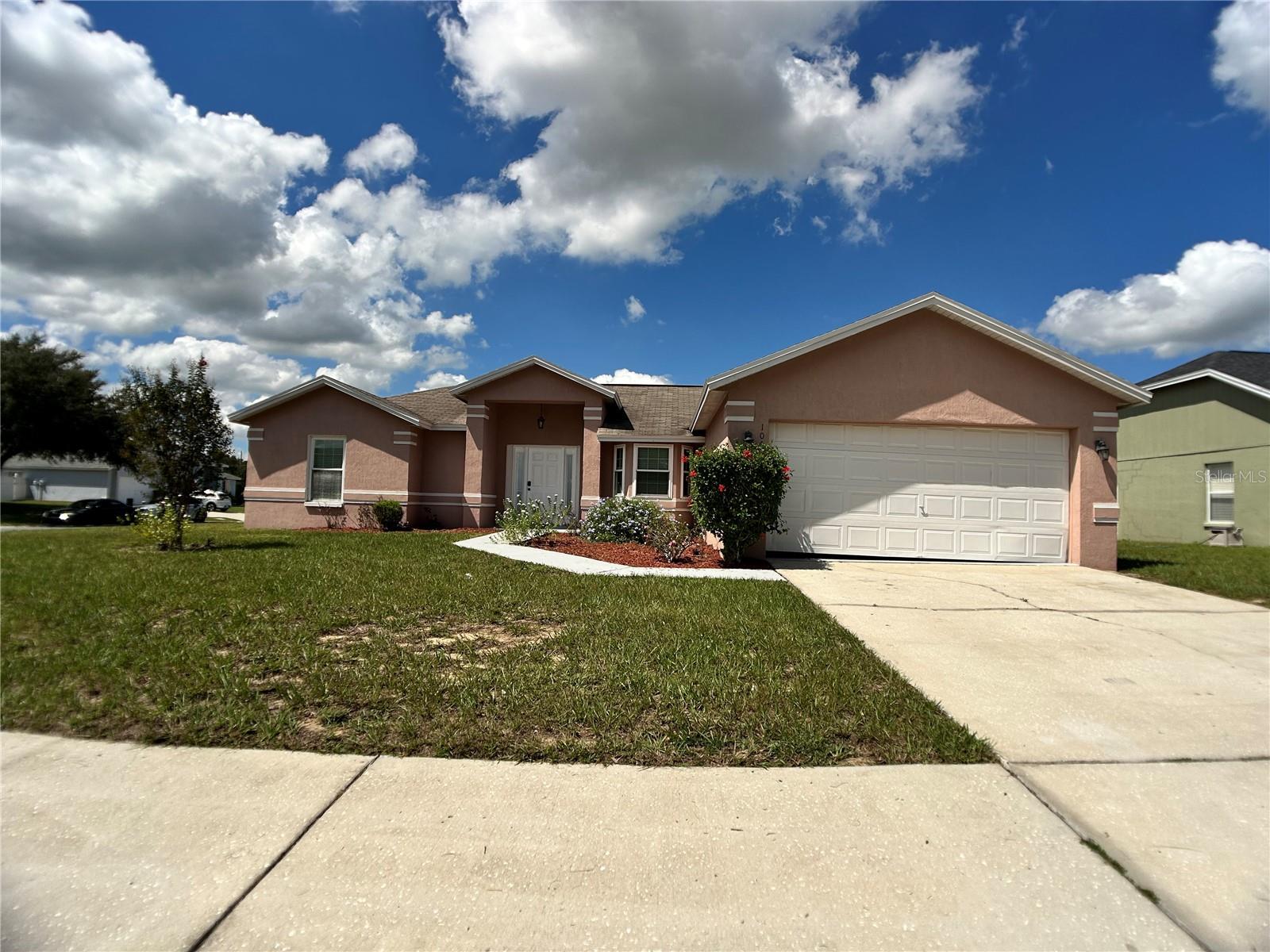 Details for 1068 Highland Crest Circle, LAKE WALES, FL 33853