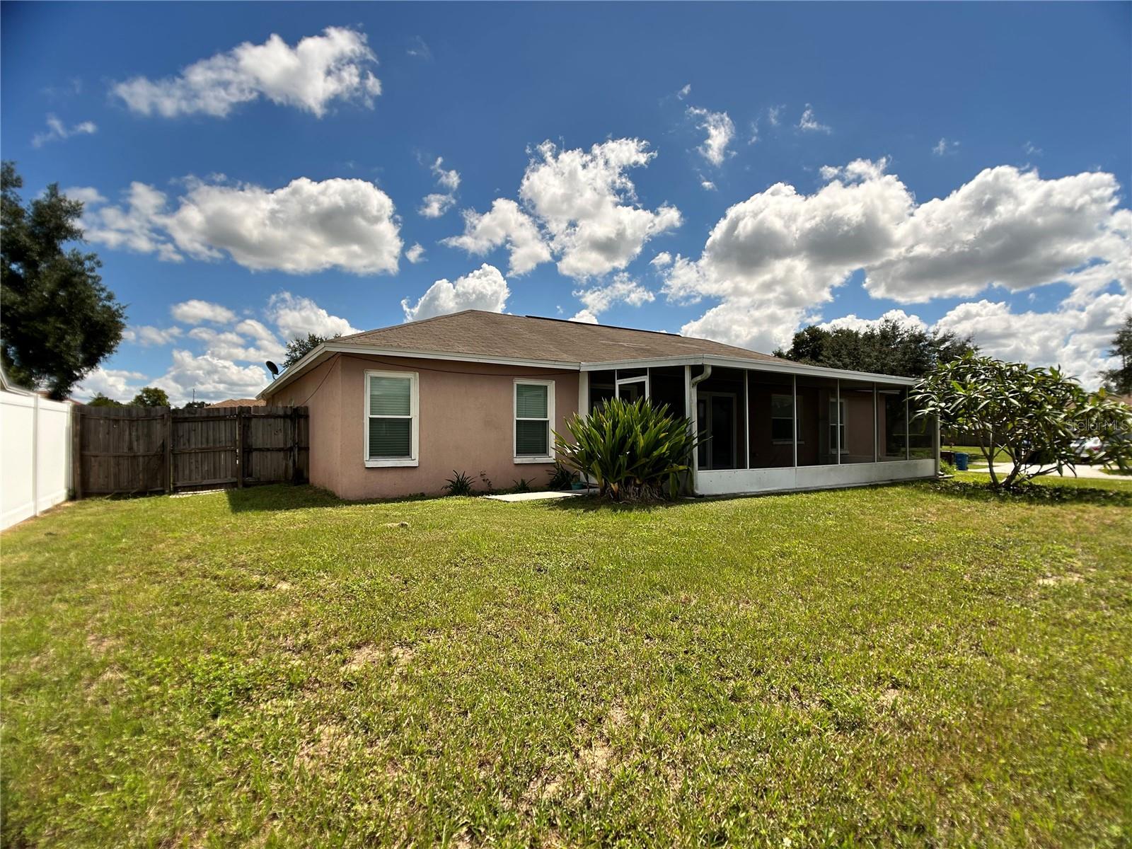 Image 20 of 20 For 1068 Highland Crest Circle