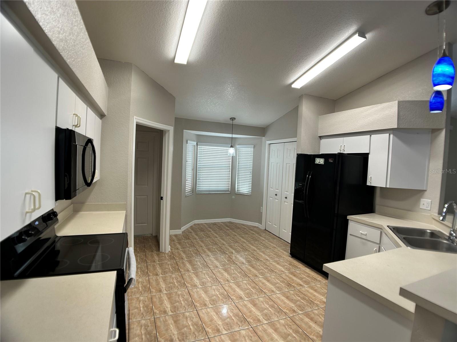 Image 5 of 20 For 1068 Highland Crest Circle