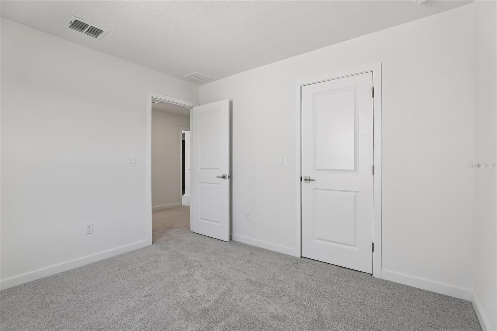 Image 27 of 34 For 6478 Horseshoe Lane Way