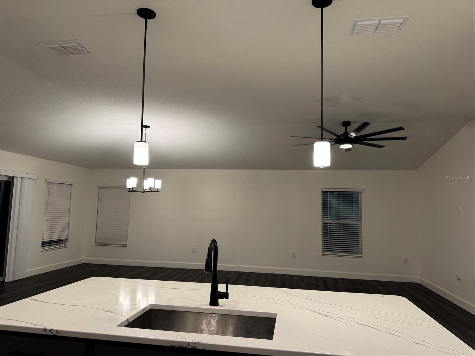 Image 21 of 49 For 1371 Pompay Drive