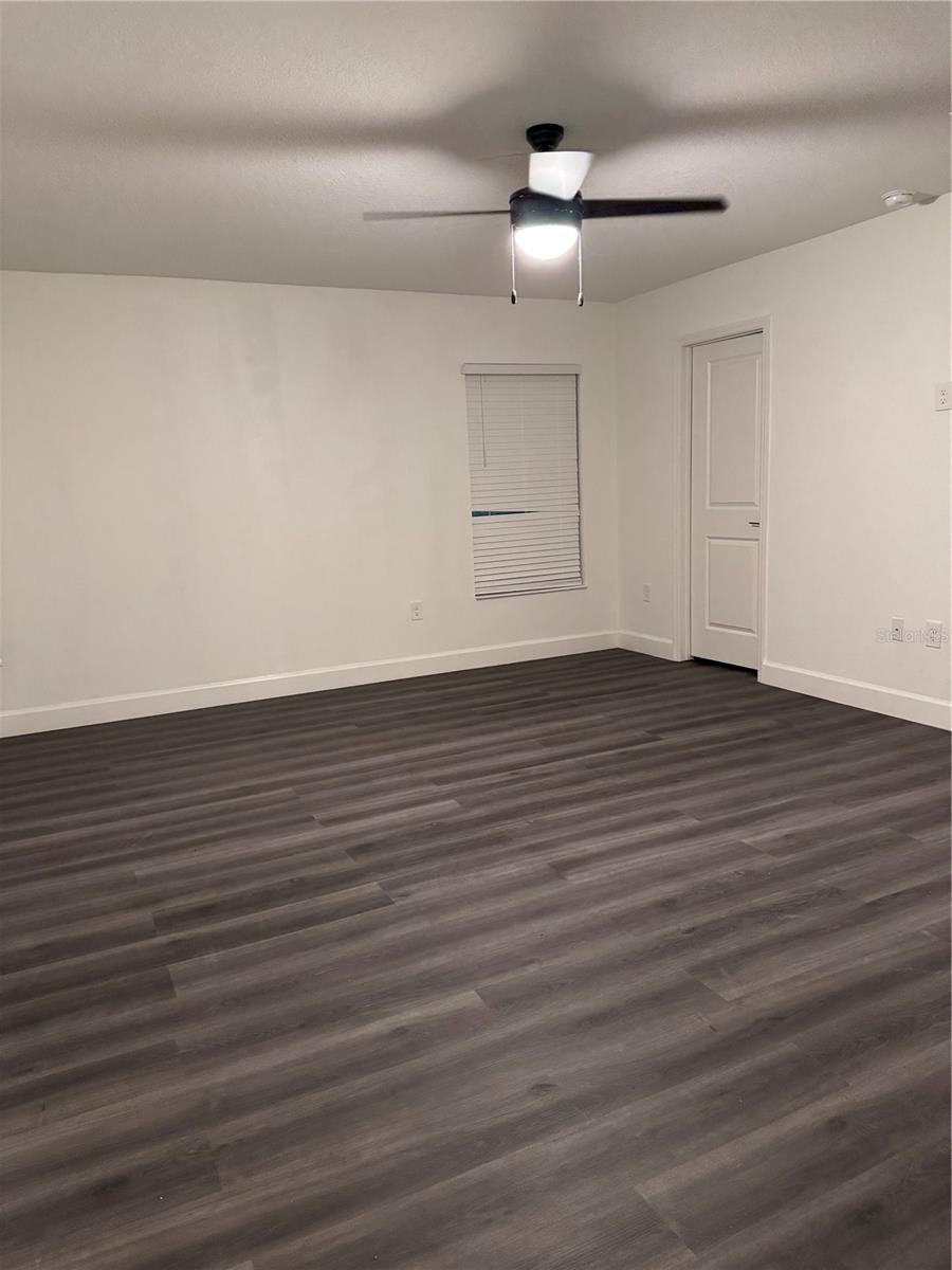 Image 28 of 49 For 1371 Pompay Drive