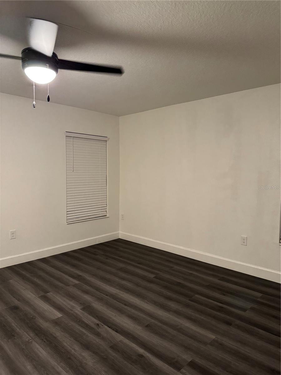 Image 32 of 49 For 1371 Pompay Drive